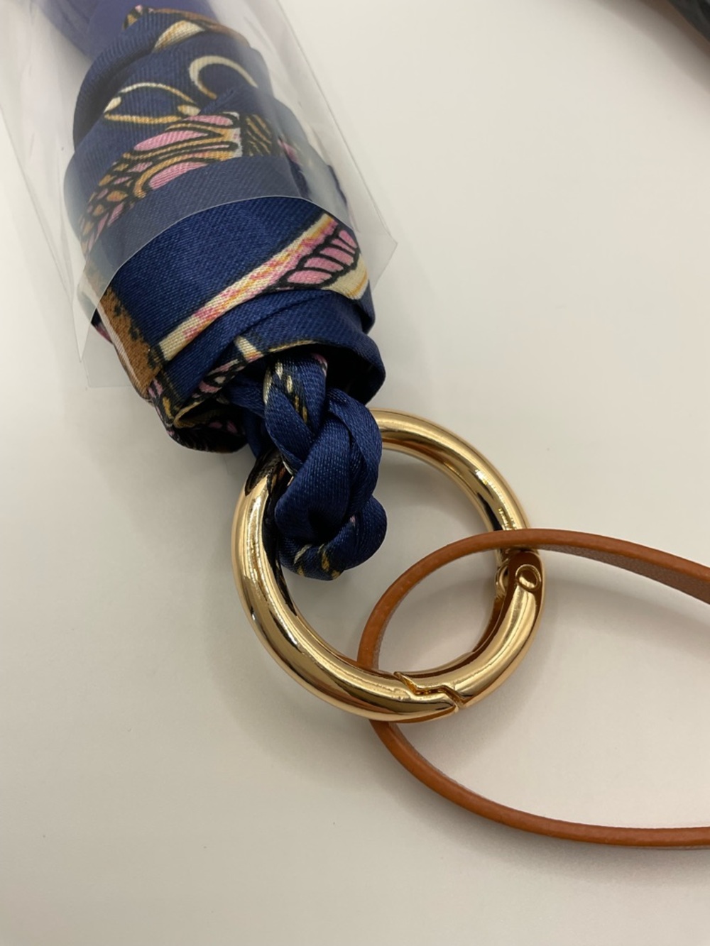 NWOT Blue Tassel & Purple Sandal Keychain /bag Charm - Picture 5 of 5